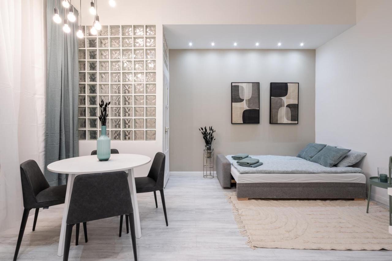 Ferienwohnung Kl31 - Urban Escape - Prime Location - Klauzal Square By Bqa Budapest Exterior foto